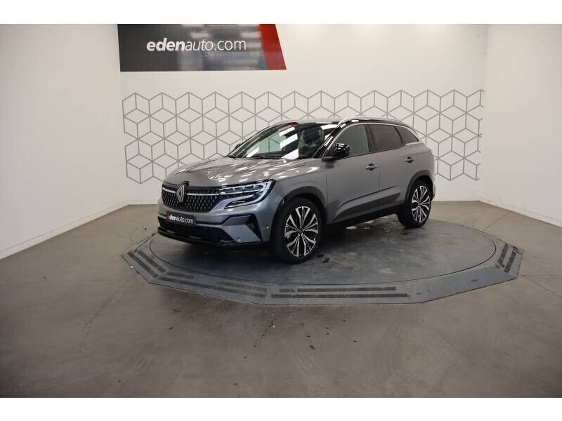 Noir Utilisé 2022 Renault Austral Iconic SUV | 29 890 € (Prix juste) - Image 1/4