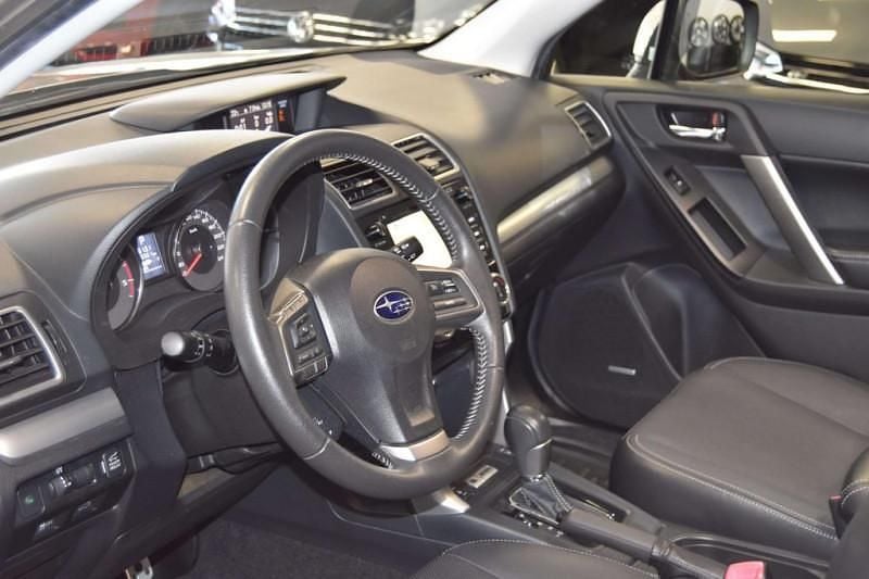 Utilisé 2016 Subaru Forester SUV | 22 700 € (Prix juste) - Image 1/4