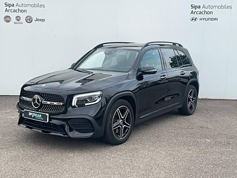 Noir Occasion 2023 Mercedes GLB220 AMG line SUV | 49 990 € - Image 1/4