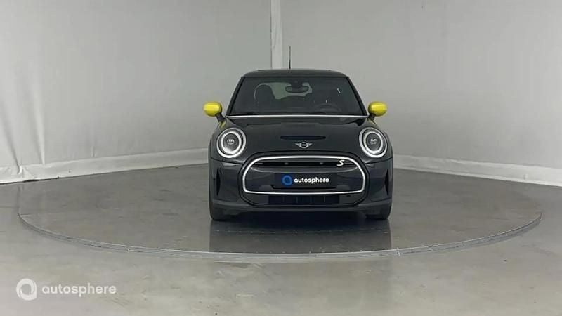 Image 2/4