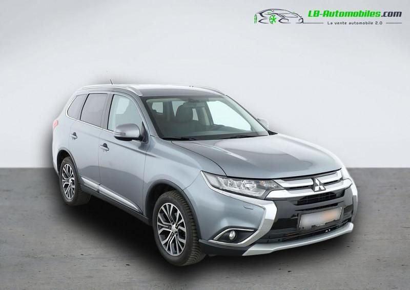 Utilisé 2016 Mitsubishi Outlander SUV | 23 200 € (Prix juste) - Image 1/3