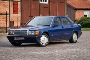 Bleu Utilisé 1992 Mercedes 190 Berline | 14 900 € - Image 1/4