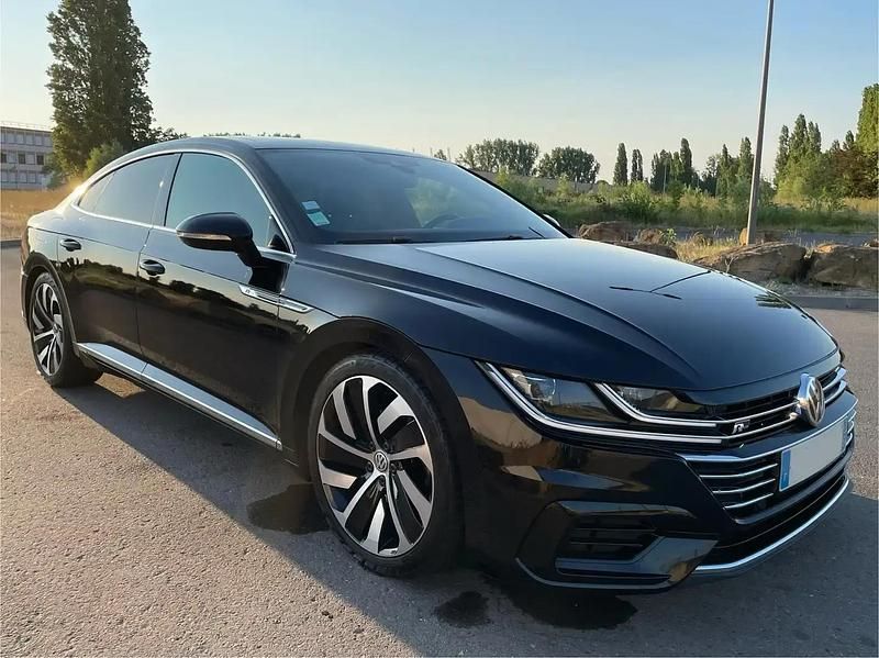 Noir Utilisé 2018 VW Arteon R-line Berline | 25 900 € (Bon prix) - Image 1/4