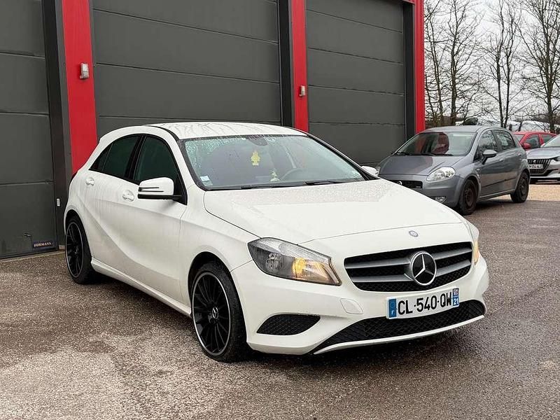 Occasion Mercedes A200 136 ch (100 kW) 2012 Blanc Berline