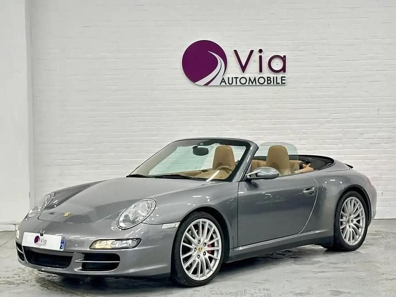 Gris Occasion 2007 Porsche 911 Carrera 4S Cabriolet Chrono Cabriolet | 59 990 € (Prix juste) - Image 1/4