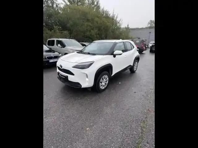 Blanc Utilisé 2023 Toyota Yaris Hybrid SUV | 21 900 € (Prix juste) - Image 1/4
