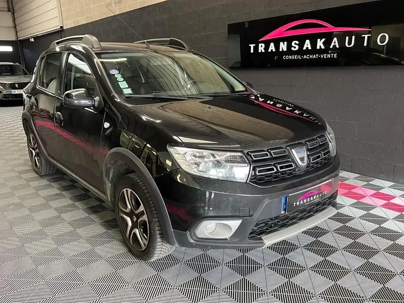 Occasion Dacia Sandero Stepway 90 ch (66 kW) 2018 Noir Berline