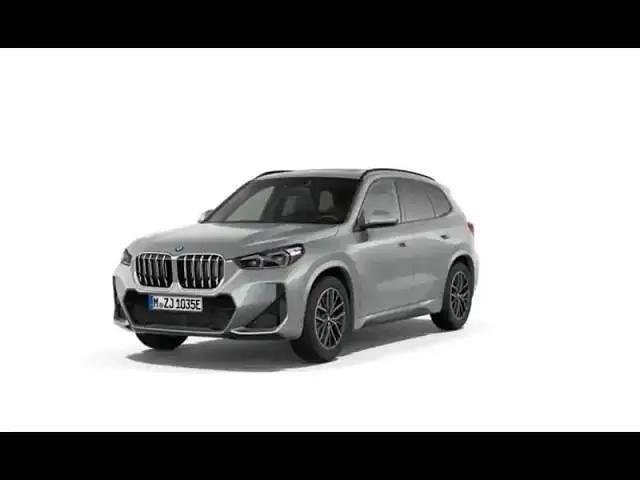 Spacesilber métal Nouvelle 2025 BMW X1 M Sport SUV | 60 400 € (Prix cher) - Image 1/4