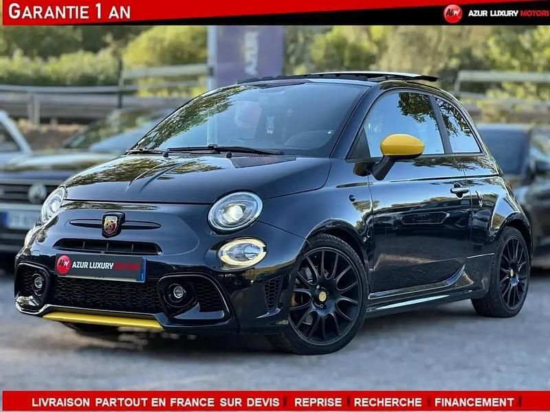Noir Utilisé 2017 Abarth 595 Pista Citadine | 15 990 € (Prix cher) - Image 1/4
