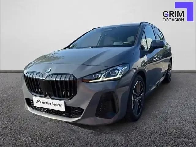 Sparkling kupfergrau metallic Utilisé 2023 BMW 218 Efficient Dynamics Break | 28 941 € (Prix juste) - Image 1/4