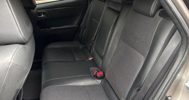 Occasion Toyota Auris Hybrid Executive 136 ch (100 kW) 2016 Berline