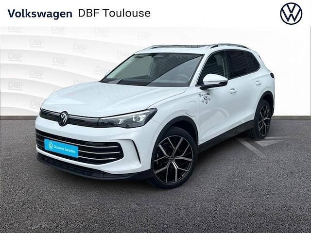 Utilisé 2025 VW Tiguan SUV | 52 780 € (Super prix) - Image 1/4