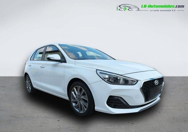 Utilisé 2019 Hyundai i30 Berline | 17 900 € (Prix juste) - Image 1/4