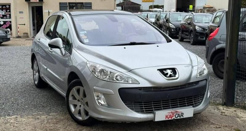 Utilisé 2007 Peugeot 308 Premium Berline | 3 990 € (Prix juste) - Image 1/4