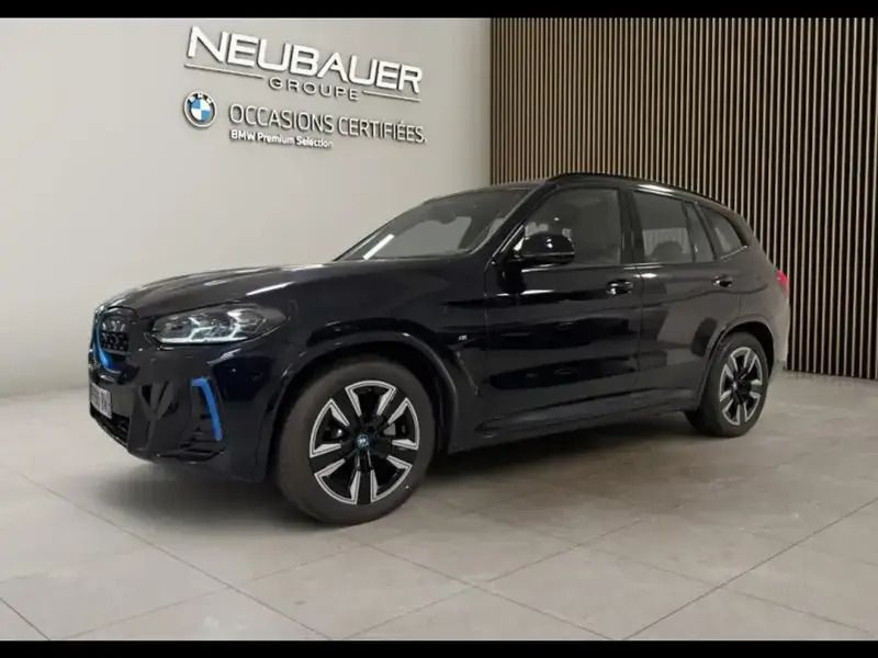 Utilisé 2024 BMW iX3 M Sport SUV | 58 990 € (Prix assez cher) - Image 1/4