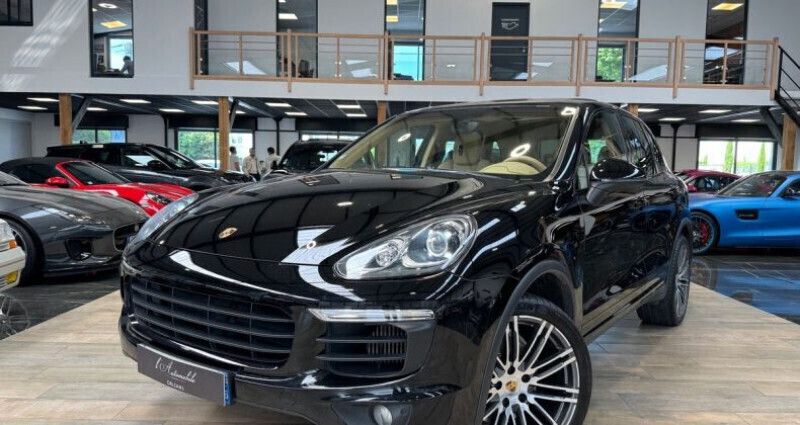 Utilisé 2016 Porsche Macan Chrono SUV | 32 990 € (Prix juste) - Image 1/4