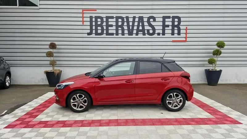 Utilisé 2021 Hyundai i20 Berline | 13 999 € (Bon prix) - Image 1/4