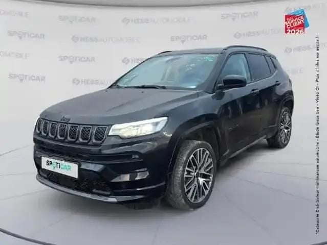 Solid black Occasion 2024 Jeep Compass Summit SUV | 28 499 € (Super prix) - Image 1/4