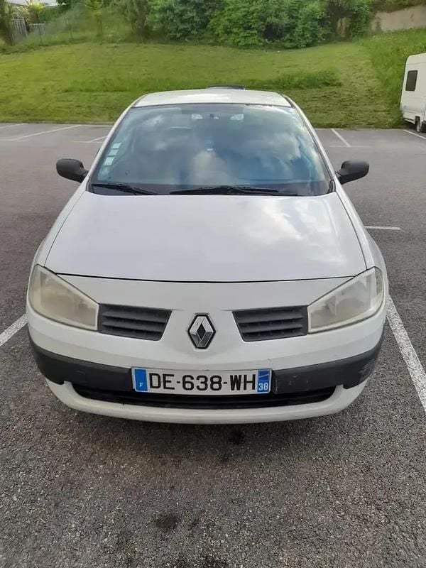 Utilisé 2004 Renault Mégane II Berline | 1 800 € - Image 1/4