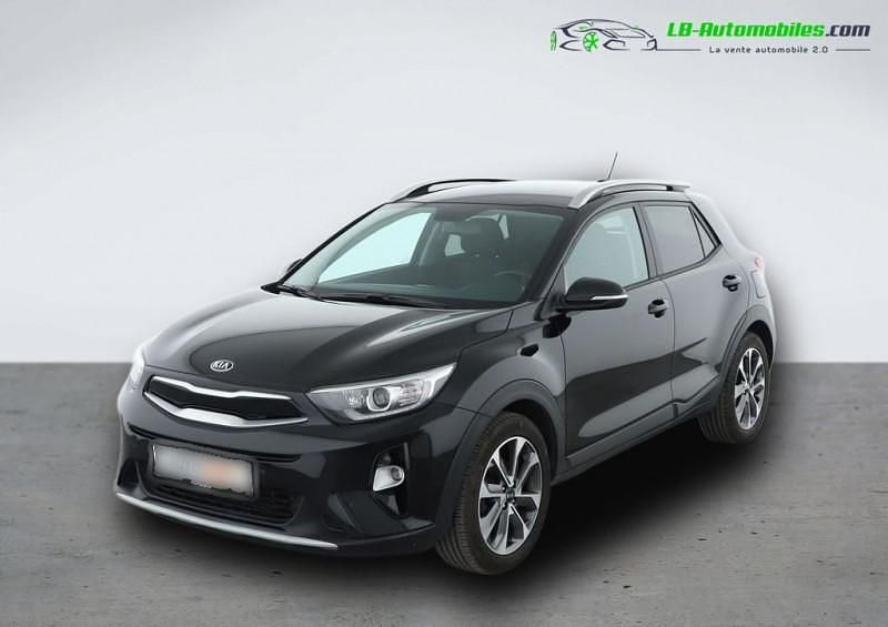 Utilisé 2021 Kia Stonic SUV | 17 900 € (Prix juste) - Image 1/4