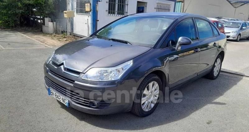 Gris Utilisé 2010 Citroën C4 Berline | 4 490 € (Bon prix) - Image 1/1