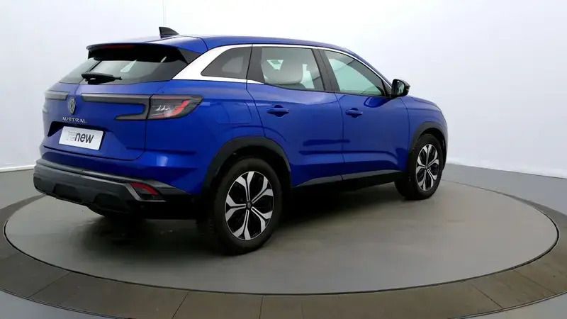 Image 2/4