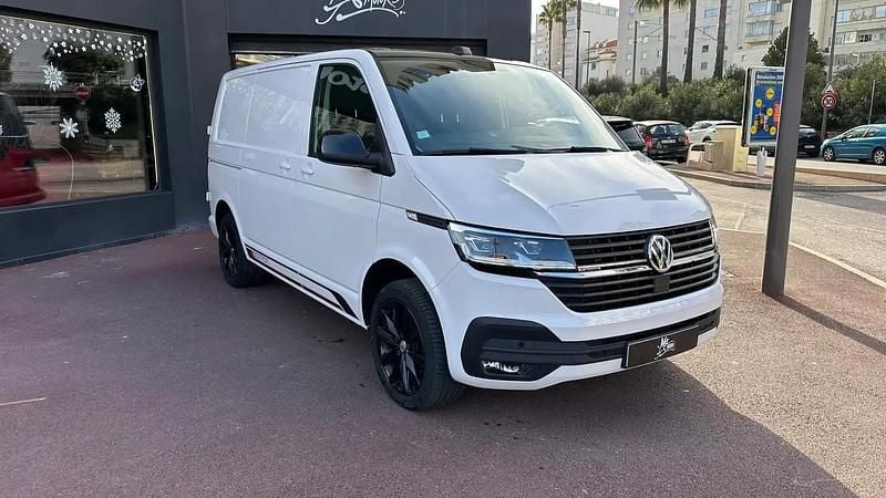 Blanc Occasion 2017 VW T6 Edition Van | 42 900 € - Image 1/4