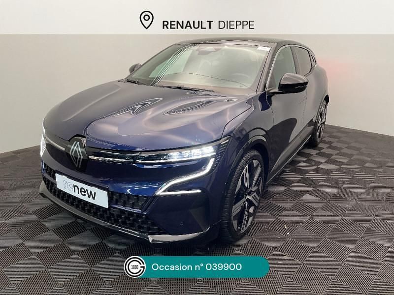 Bleu Utilisé 2023 Renault Mégane Equilibre Berline | 29 990 € (Prix cher) - Image 1/4