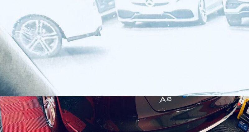 Image 2/4
