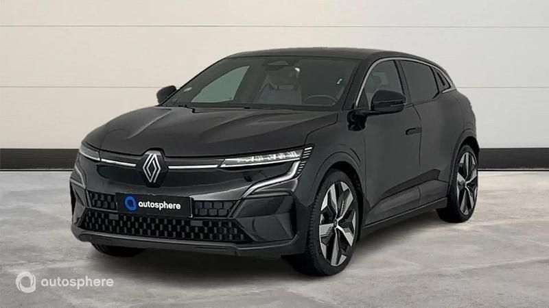 Noir Utilisé 2023 Renault Mégane Techno SUV | 23 799 € (Bon prix) - Image 1/4