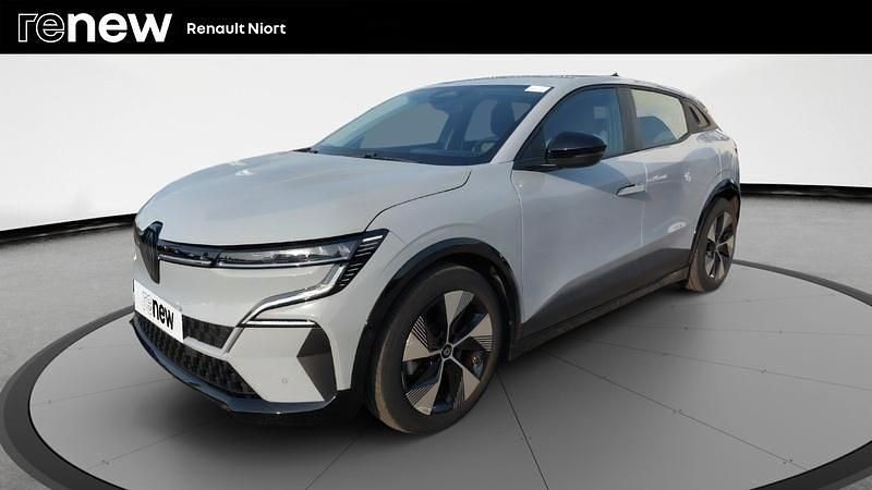 Gris Occasion 2022 Renault Megane E-Tech Equilibre Berline | 21 990 € (Prix juste) - Image 1/4