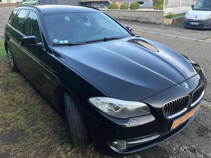 Noir Utilisé 2013 BMW 520 Break | 5 300 € - Image 1/4