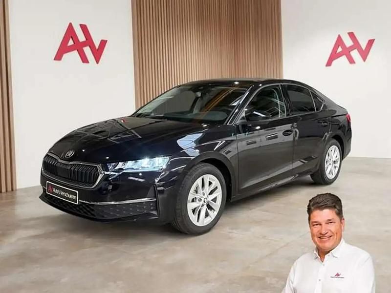 Noir Occasion 2024 Skoda Octavia Selection Break | 29 990 € (Bon prix) - Image 1/4