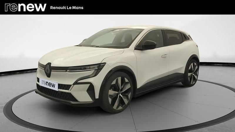 Blanc Utilisé 2022 Renault Mégane Techno Berline | 25 790 € (Prix assez cher) - Image 1/4