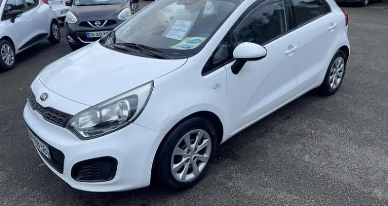 Occasion Kia Rio Premium 109 ch (80 kW) 2012 Citadine