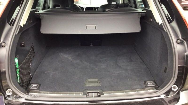 Occasion Volvo XC60 Plus 253 ch (186 kW) 2024 Gris SUV