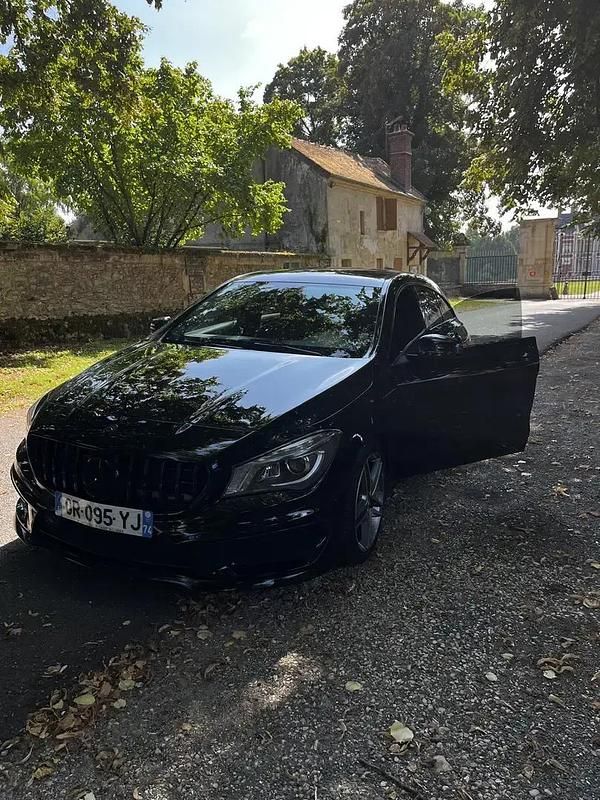 Utilisé 2016 Mercedes CLA45 AMG Shooting Brake AMG Break | 19 000 € - Image 1/4