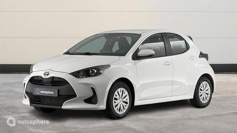 Blanc Utilisé 2023 Toyota Yaris Hybrid Berline | 18 999 € (Bon prix) - Image 1/4