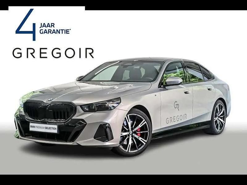 Gris Utilisé 2024 BMW 520 Sport Line Berline | 56 450 € - Image 1/4