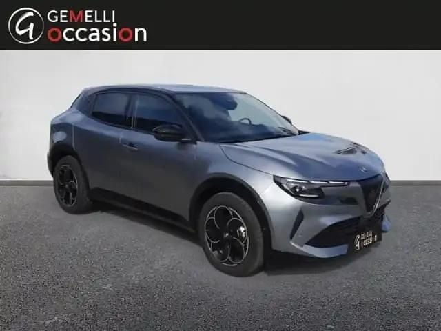 Occasion Alfa Romeo Junior Premium 11 kW (15 ch) 2025 Gris arese métallisée/toit noir SUV