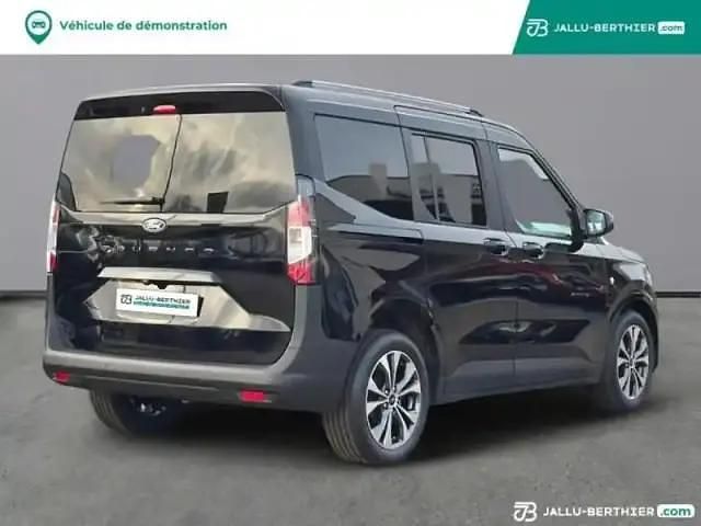 Occasion Ford Tourneo Courier Titanium 2025 Noir agate métallisé Monospace