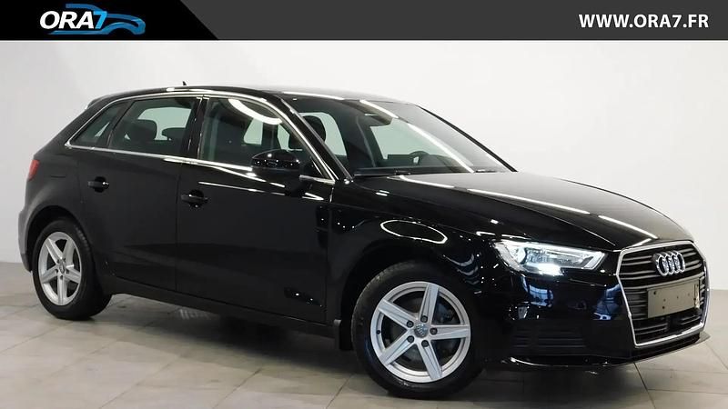 Noir Utilisé 2017 Audi A3 Business Berline | 18 900 € (Super prix) - Image 1/4