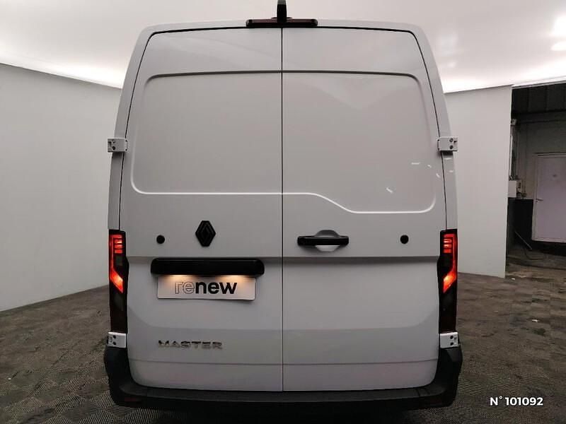 Occasion Renault Master 130 ch (95 kW) 2024 Blanc Van