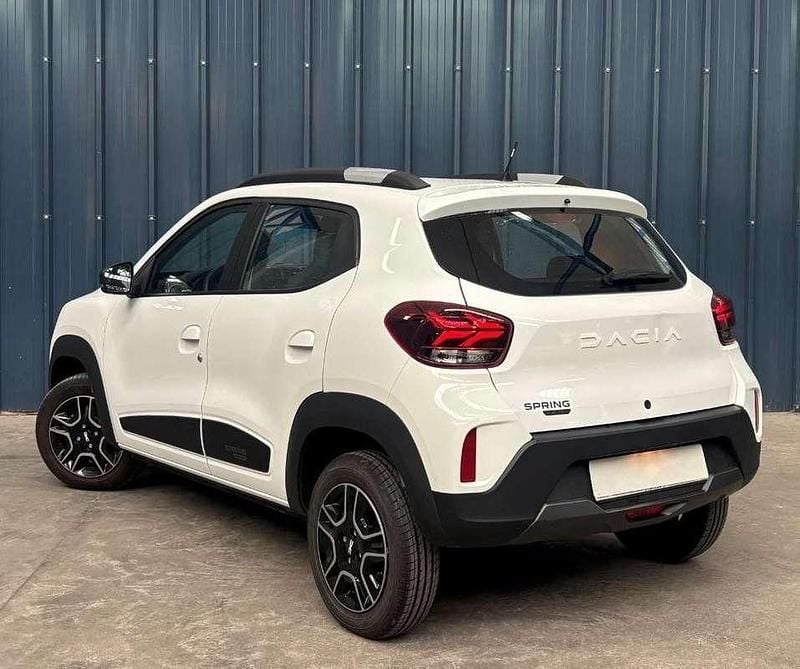 Occasion Dacia Spring Essentiel 33 kW (46 ch) 2024 Blanc Citadine