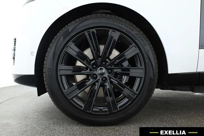 Blanc Occasion 2024 Land Rover Range Rover Autobiography SUV | 162 990 € - Image 1/4