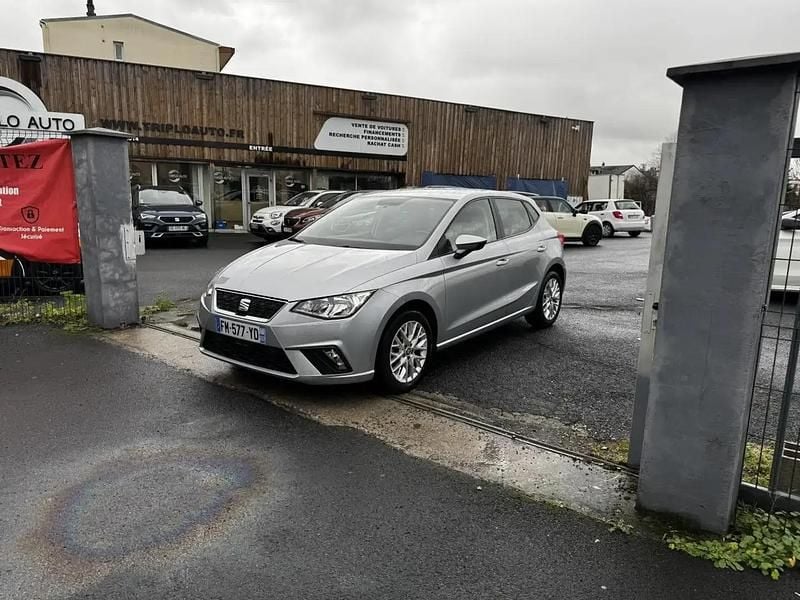 Gris Occasion 2020 Seat Ibiza Berline | 12 490 € (Bon prix) - Image 1/4