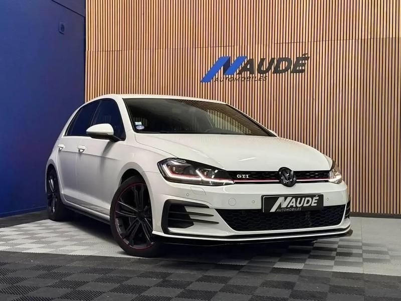 Blanc Utilisé 2020 VW Golf VIII GTI Berline | 27 490 € (Prix juste) - Image 1/4