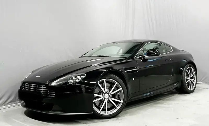 Utilisé 2016 Aston Martin V8 Vantage Coupé | 87 990 € - Image 1/4