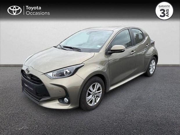 Utilisé 2024 Toyota Yaris Business Edition | 17 990 € (Prix juste) - Image 1/4