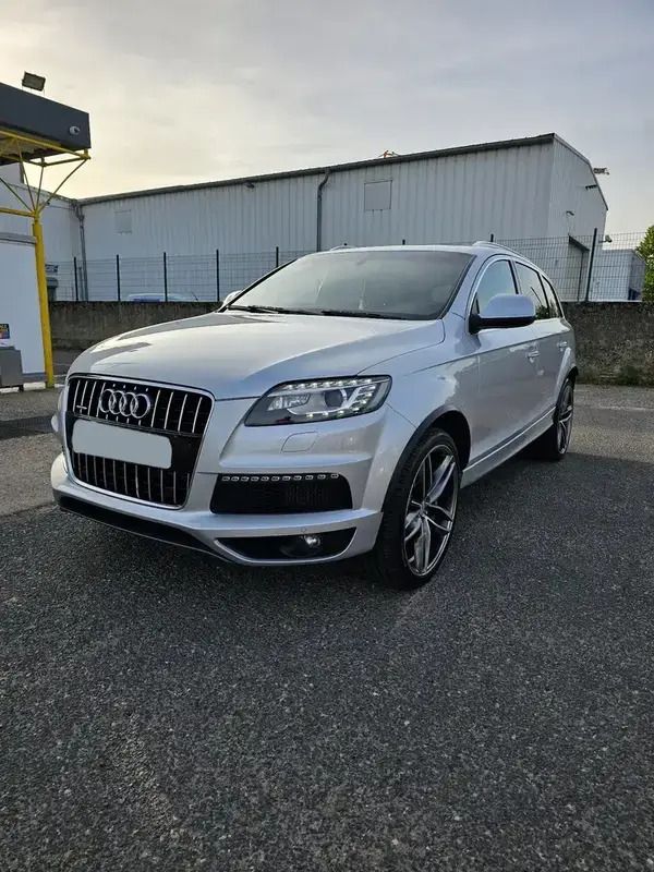 Utilisé 2010 Audi Q7 S-Line SUV | 17 500 € (Prix juste) - Image 1/4